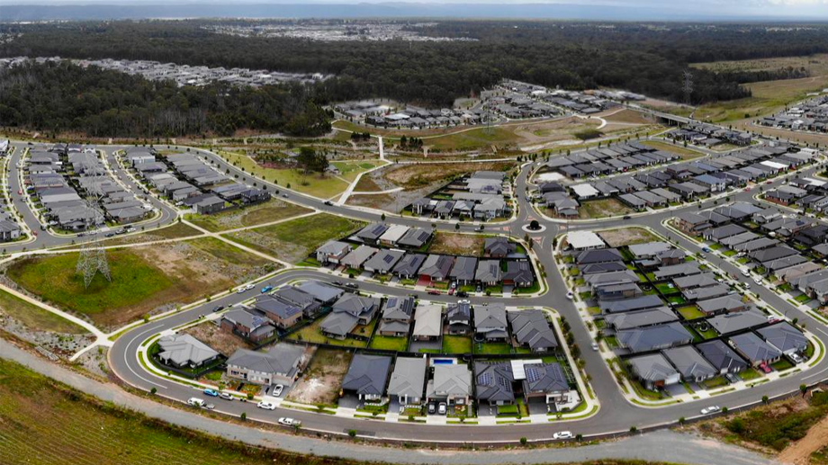 A Sinking Suburb: Lessons from Jordan Springs for Footing Design and Verification — image from the original publication