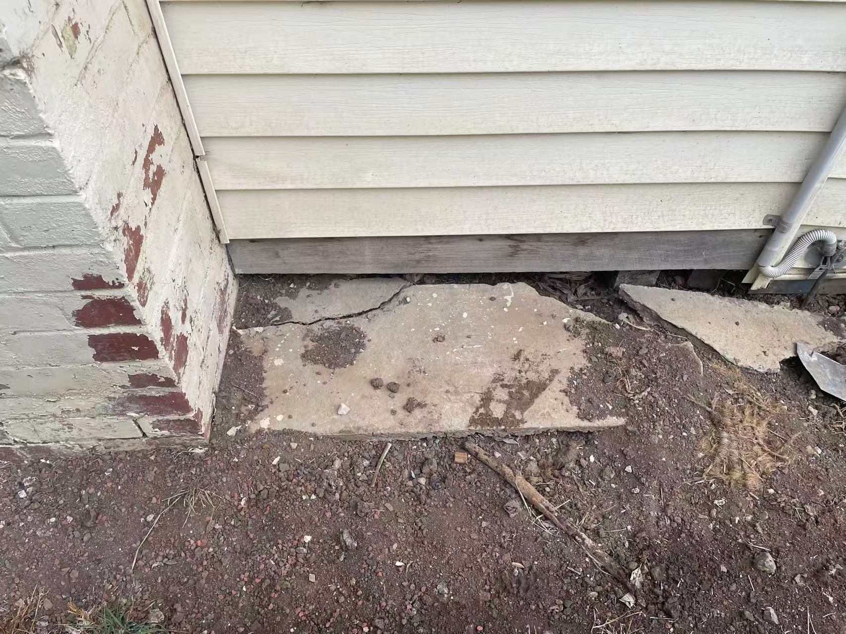 Figure 4. Cracked Chimney Footing