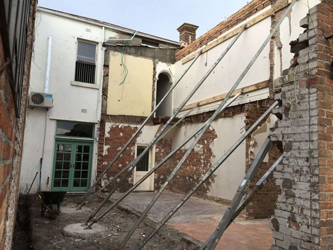 Figure 5. Push-Pull Temporary Propping (Example Photo)
